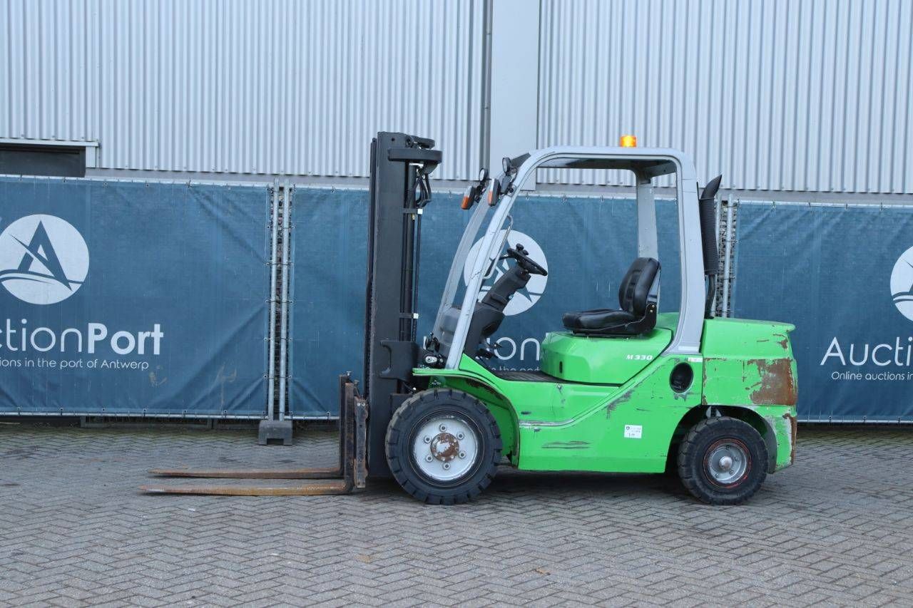 Heftruck CESAB M330D Diesel 3000kg 4.5m 2015