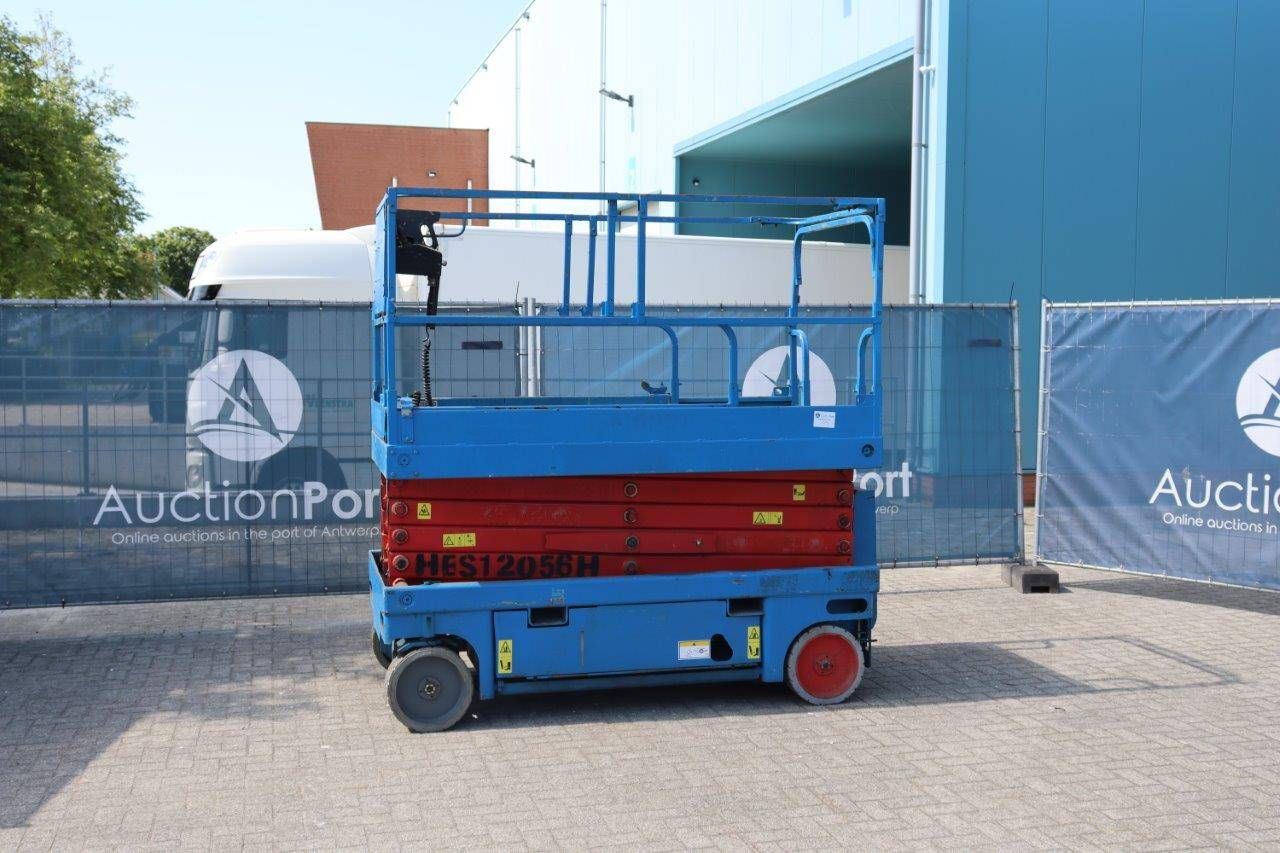 Schaarhoogwerker Haulotte Compact 12 Elektrisch 300kg 11.75m 2006