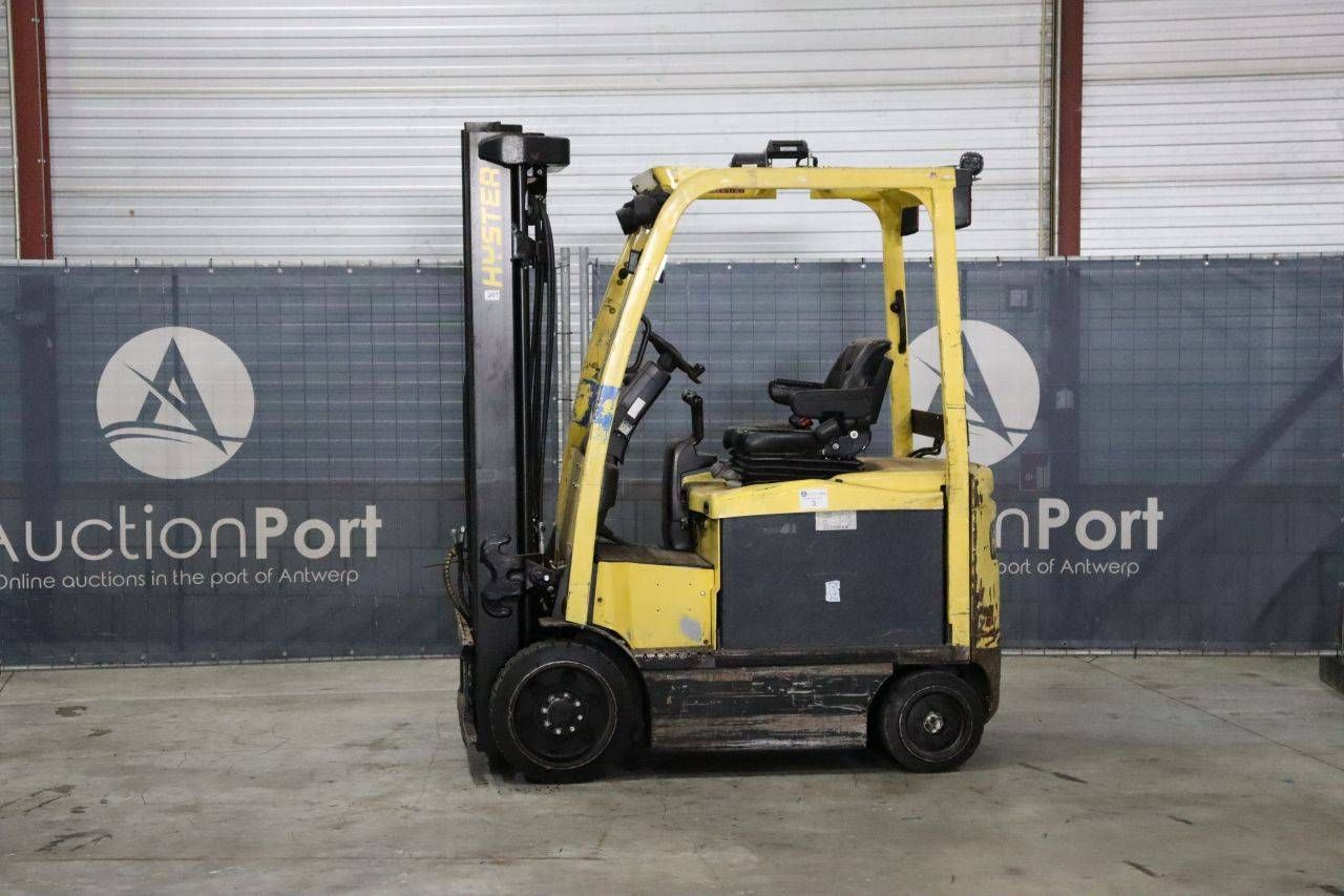 Hyster E2.5XN MWB Electric Forklift 1580kg 5.55m 2014