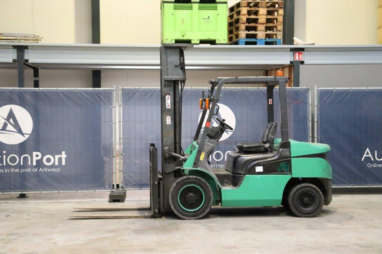 Forklift Mitsubishi D-FD30NT Diesel 3000kg 6.0m 2010
