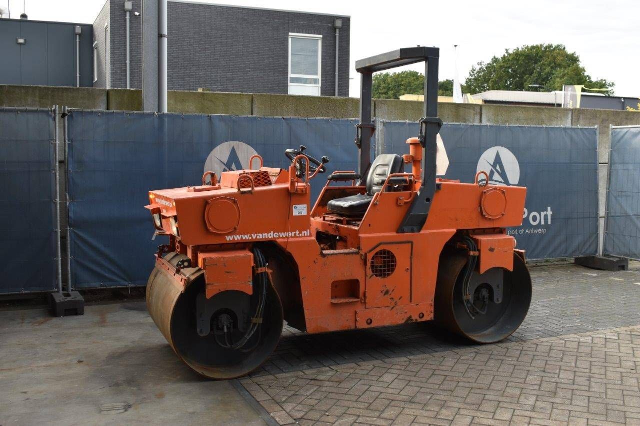 Vibratory roller Hamm DV3.22 Diesel