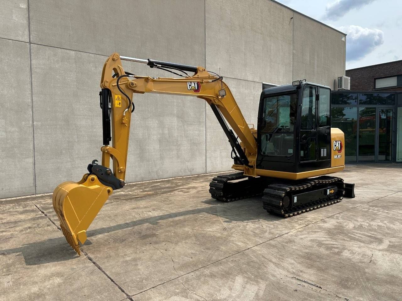 Crawler excavator Caterpillar 305.5E2 Diesel 2019