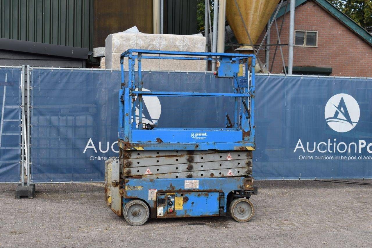 Scissor lift Genie GS1932 electric 7.8m