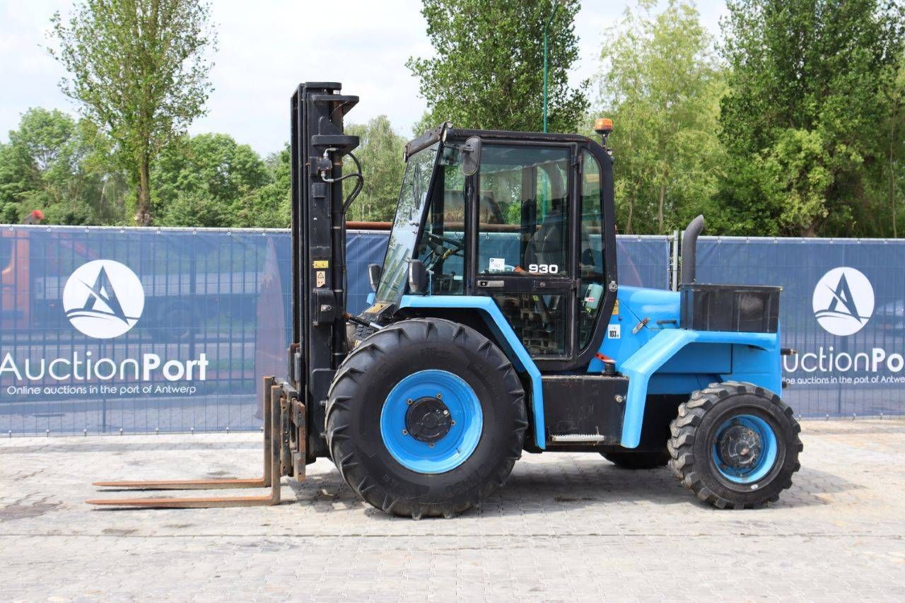 Rough-Terrain Forklift JCB 930 Diesel 3000kg 5.5m 2018