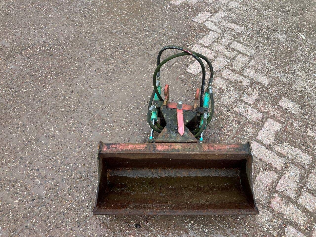 Tilting container CW00 70cm