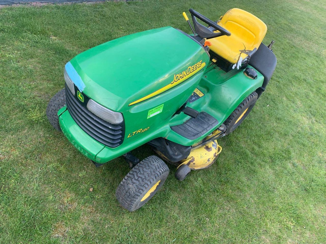 Riding mower John Deere LTR180 (Margin)