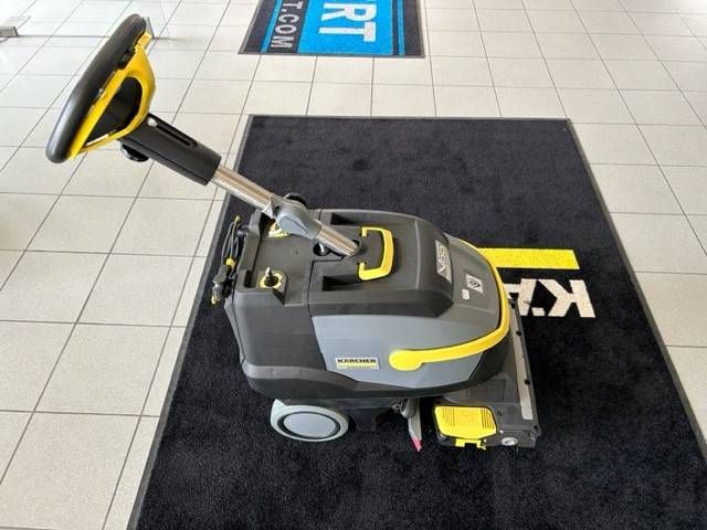 Scrubbing machine Kärcher BR 35/12 Bp Pack Electric New