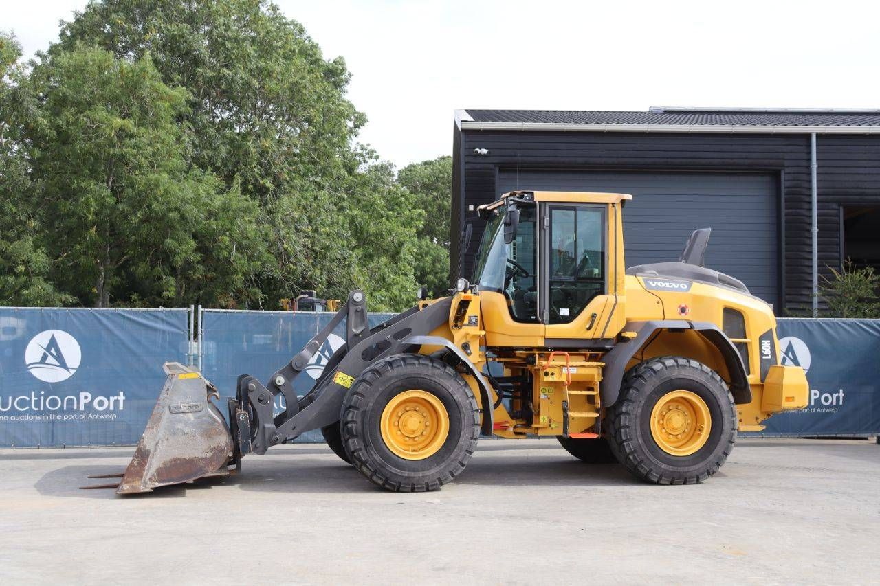 Wheel loader Volvo L60H (2391h) Diesel 122kW 2019