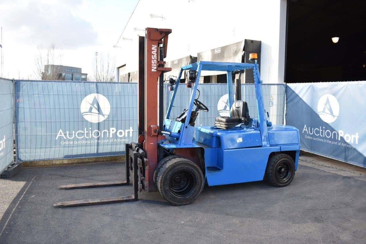 Heftruck Nissan WGF03A40U Diesel 4500kg