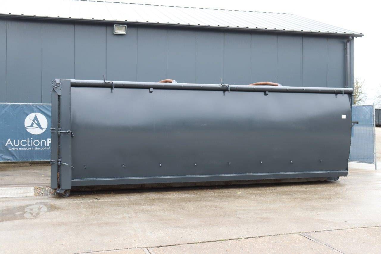 All-in Waste Container 30m³