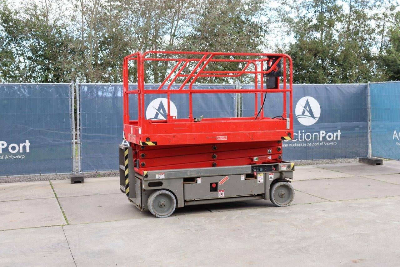 Scissor lift Haulotte Compact10 Electric 450kg 10m 2012