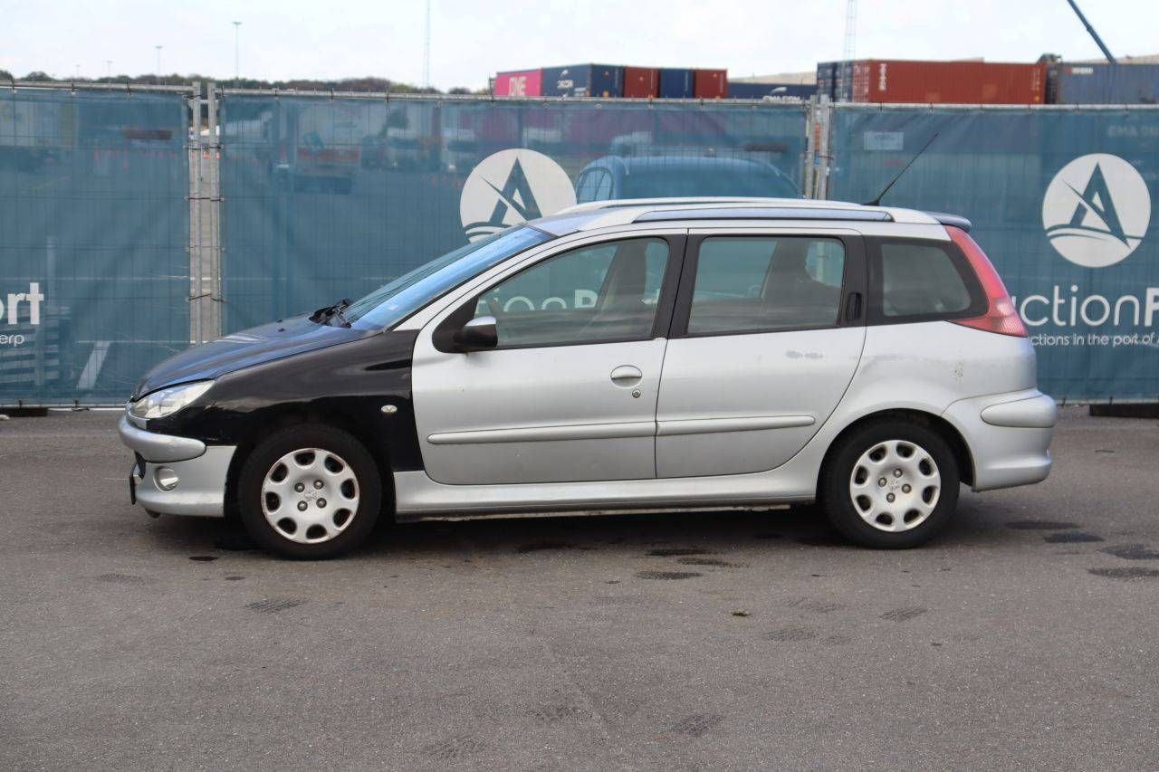 Passenger car Peugeot 206 Petrol 75hp 2006 (Margin)
