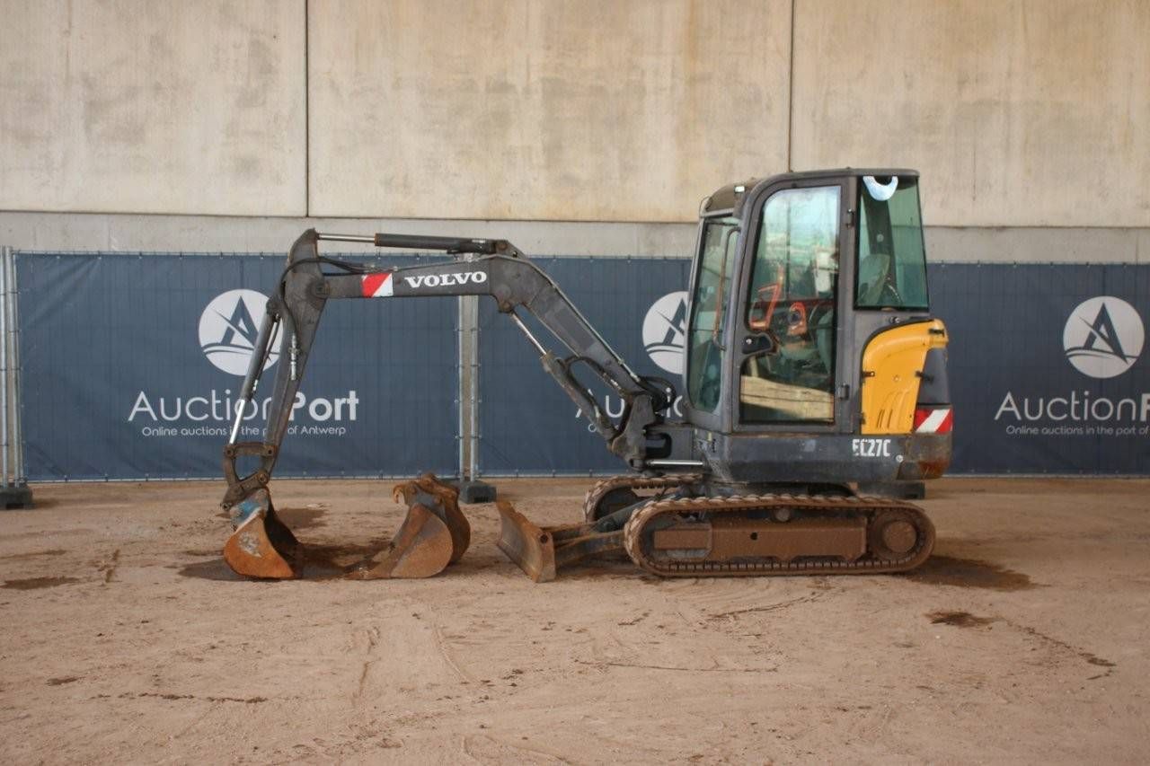 Crawler excavator Volvo EC27C Diesel 2013