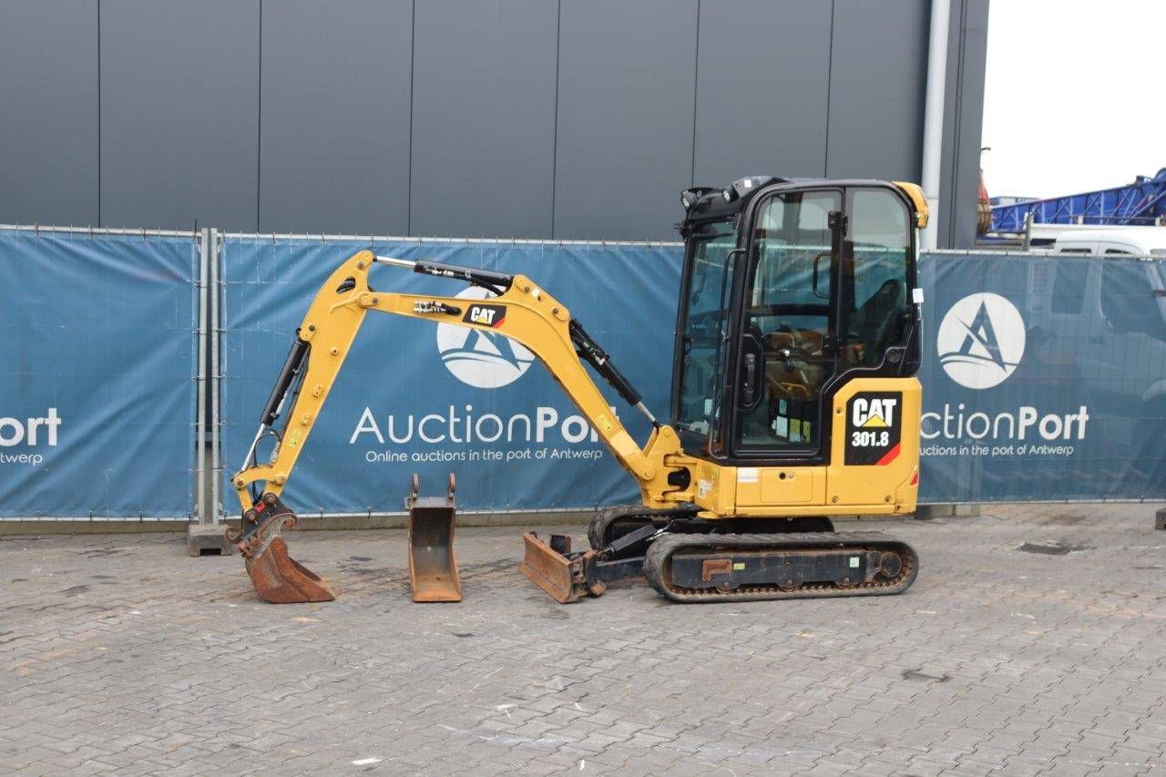 Mini digger Caterpillar 301.8 Diesel