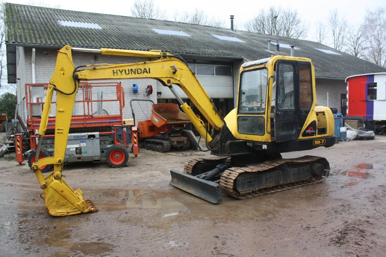Crawler excavator Hyundai Robex R55-7 Diesel 54hp 2008