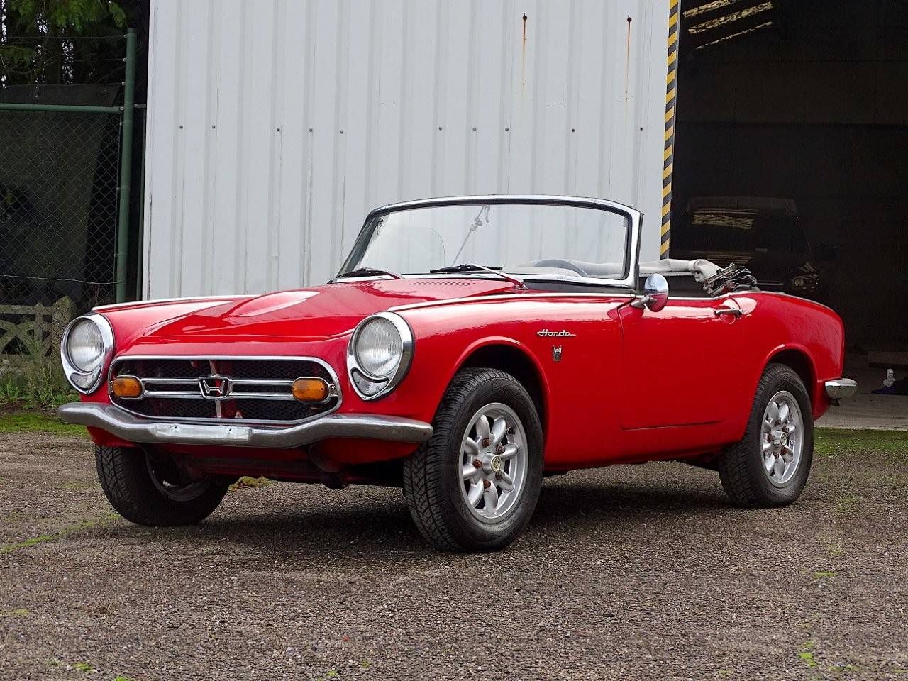 Honda S800 Petrol 1968 (Margin)