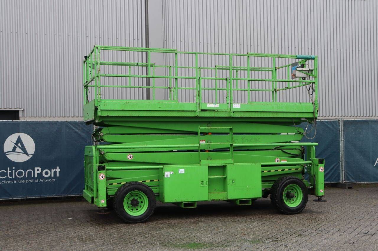Skyjack SJ 9250 Diesel Scissor Lift 11.1m 2015
