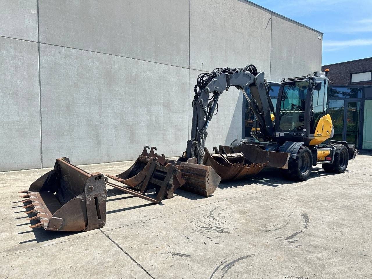 Wheeled Crane Mecalac 9MWR Diesel 2017 with Accessories