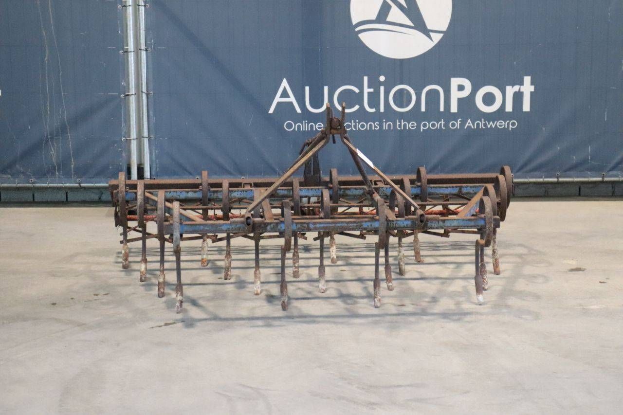 Vibrating tine cultivator Homebuilt 220cm with roller