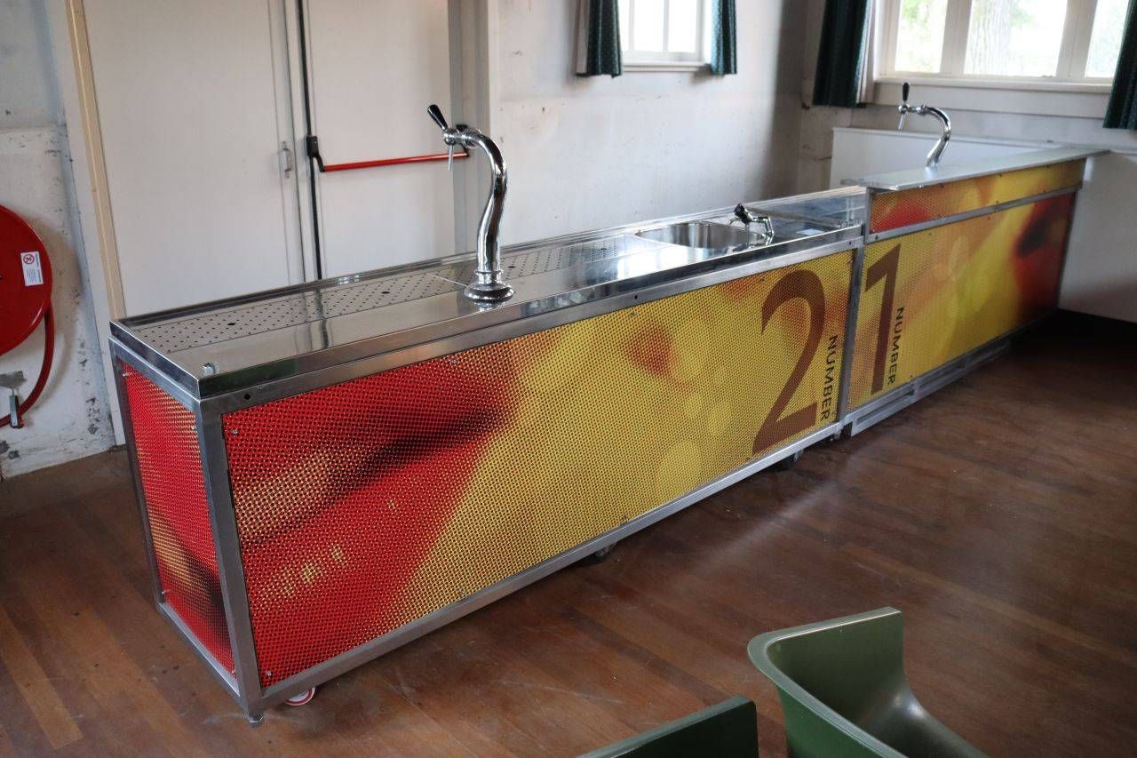 Mobile bar Gamko GM/212ST 1995 with built-in beer tap and sink