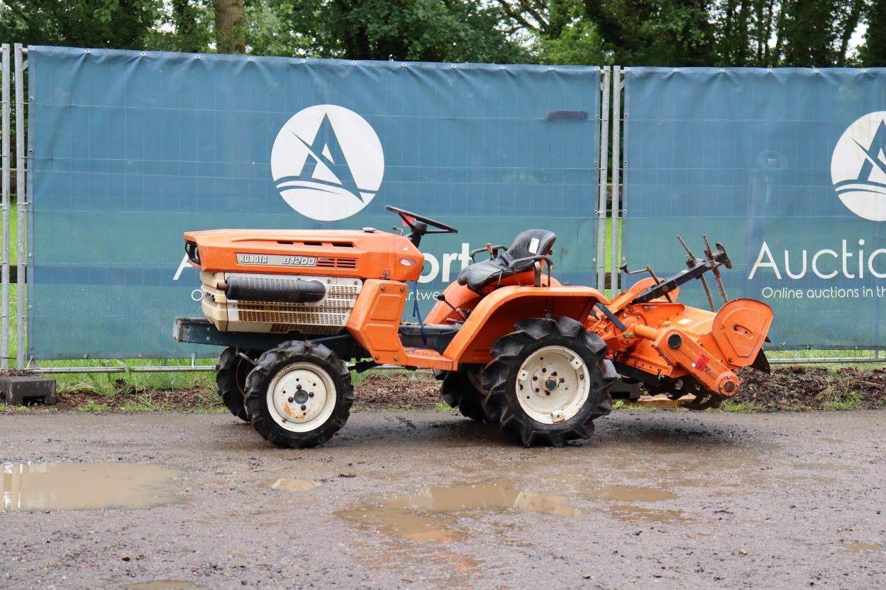 Mini tractor Kubota B1200DT Diesel 12hp with cultivator