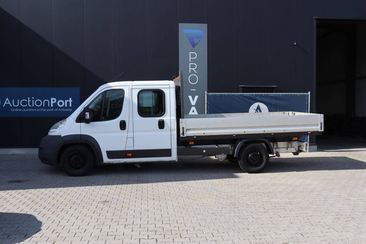 Autocarro con pianale (camion) AP Jumper Diesel 2011
