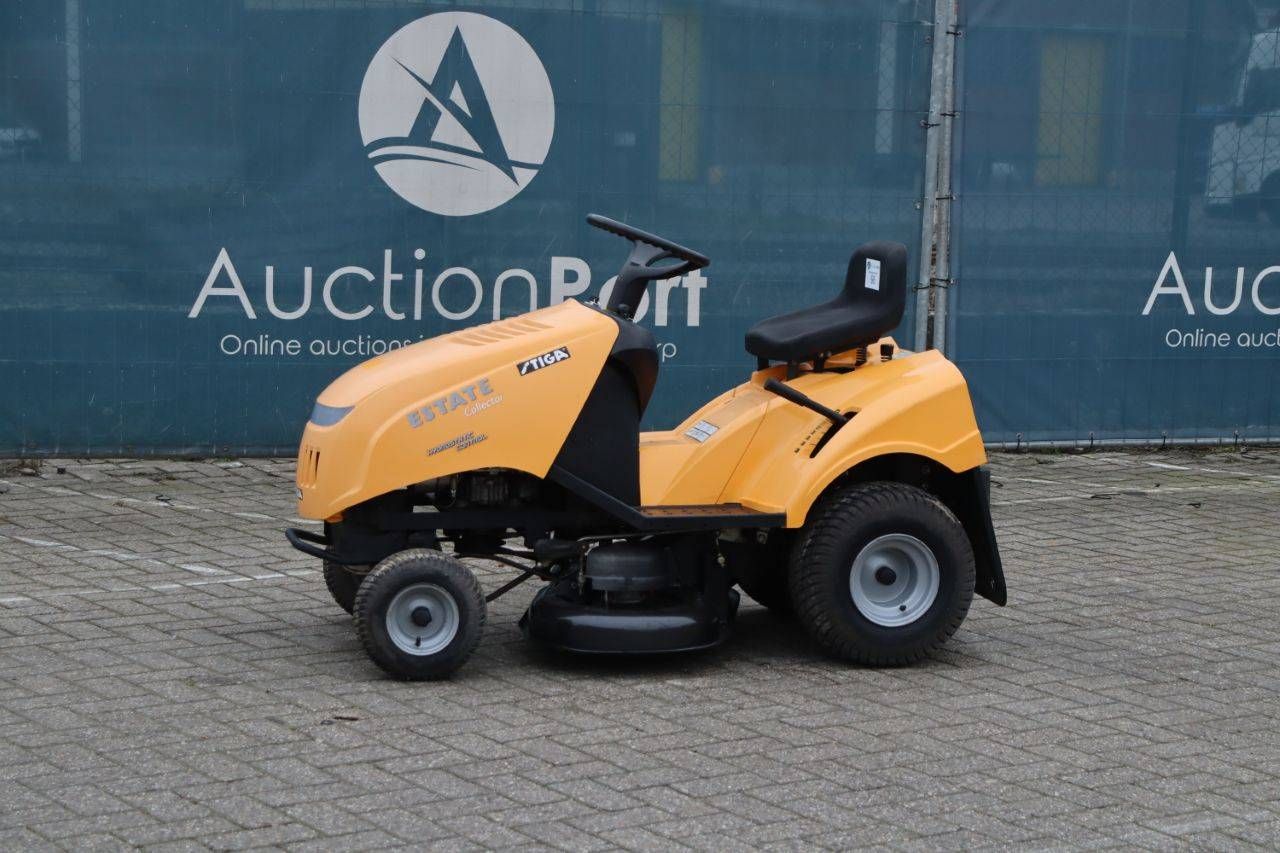 Stiga Estate Collector Petrol Riding Mower 13.5 hp