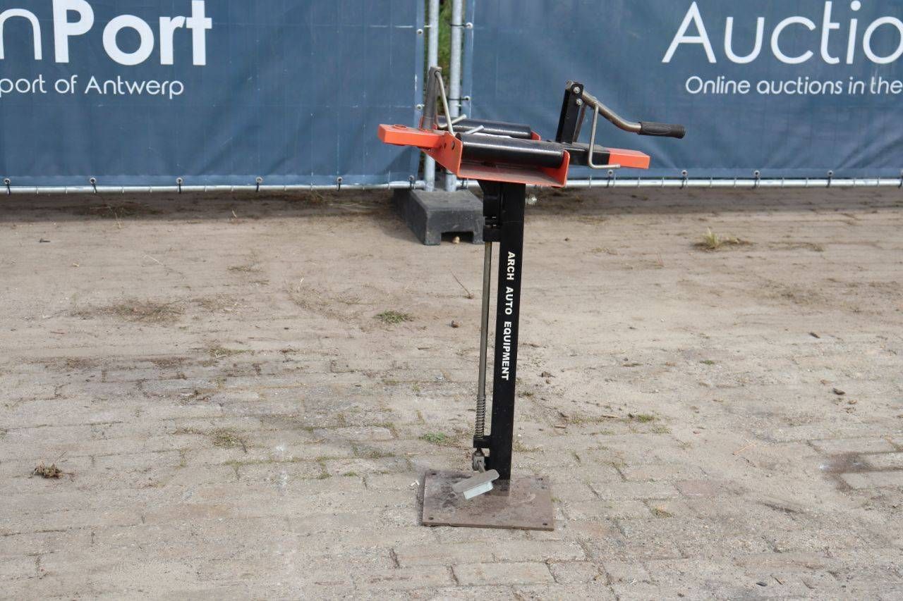 Jack Arch Auto Equipment AAW-TS200 2010
