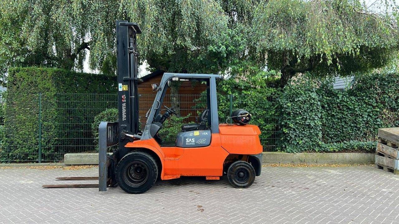 Forklift Toyota 02-7FG40 LPG 4000kg