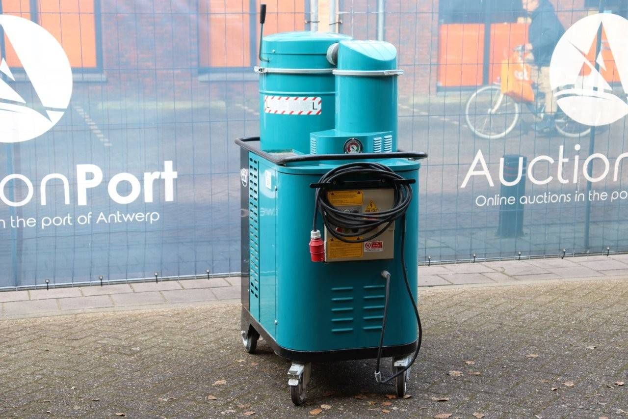 Industrial Vacuum Cleaner CFM 3508W Z22