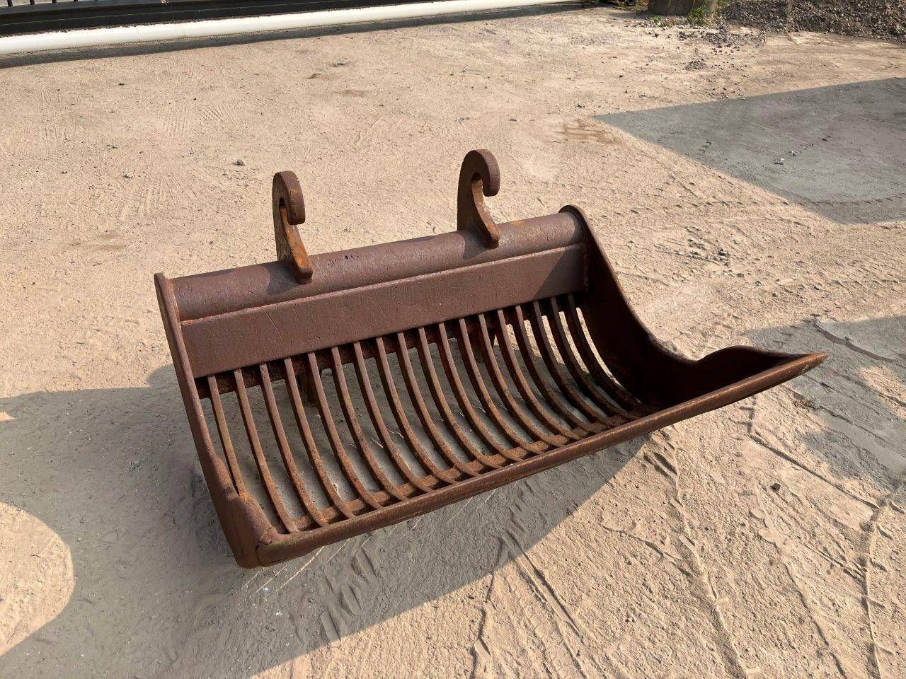 Rubble bucket CW30 135cm