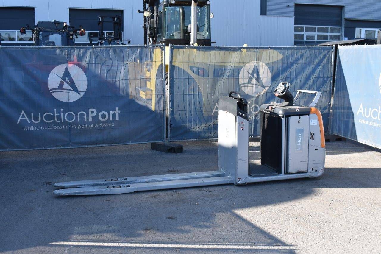 Pallet truck Still OPX20 Electric 2000kg