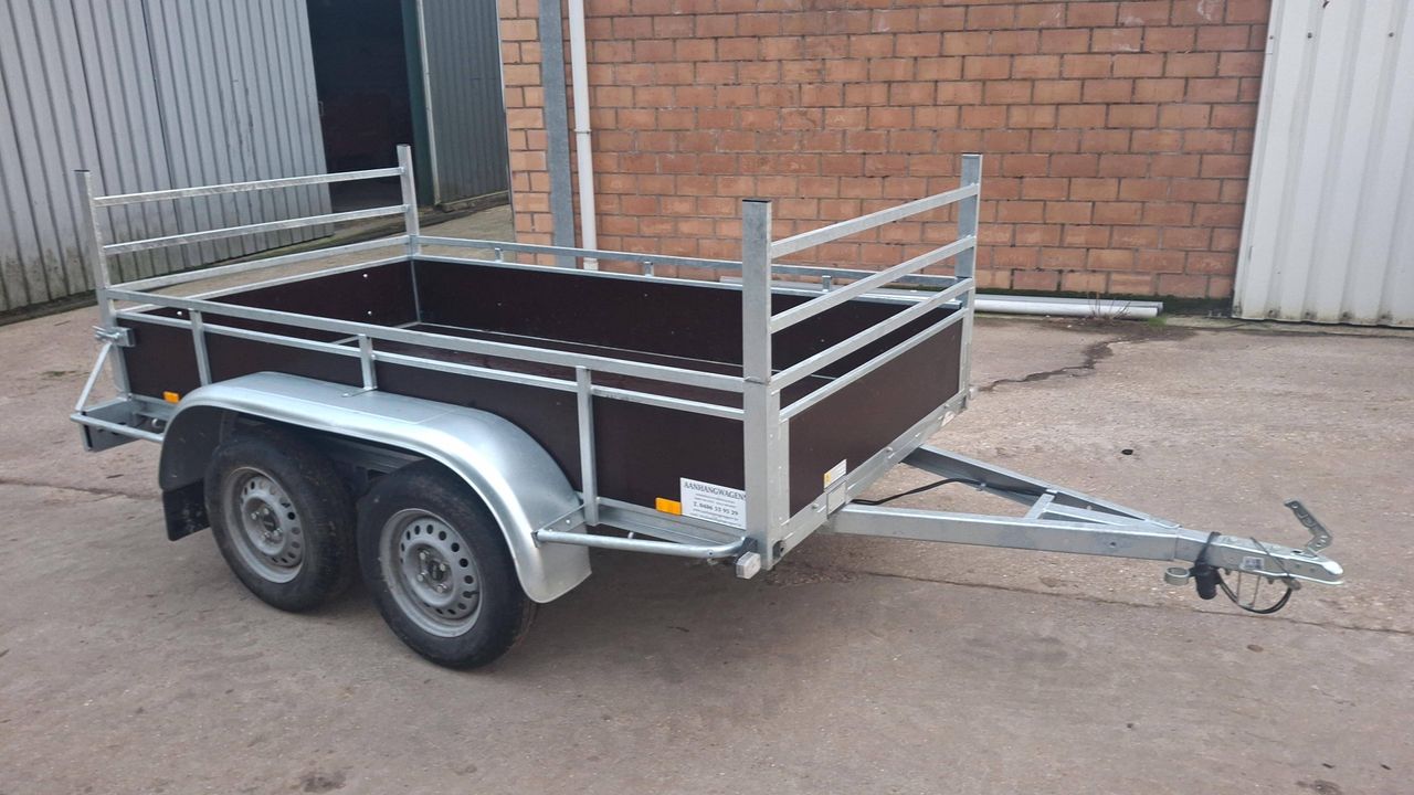 Trailer