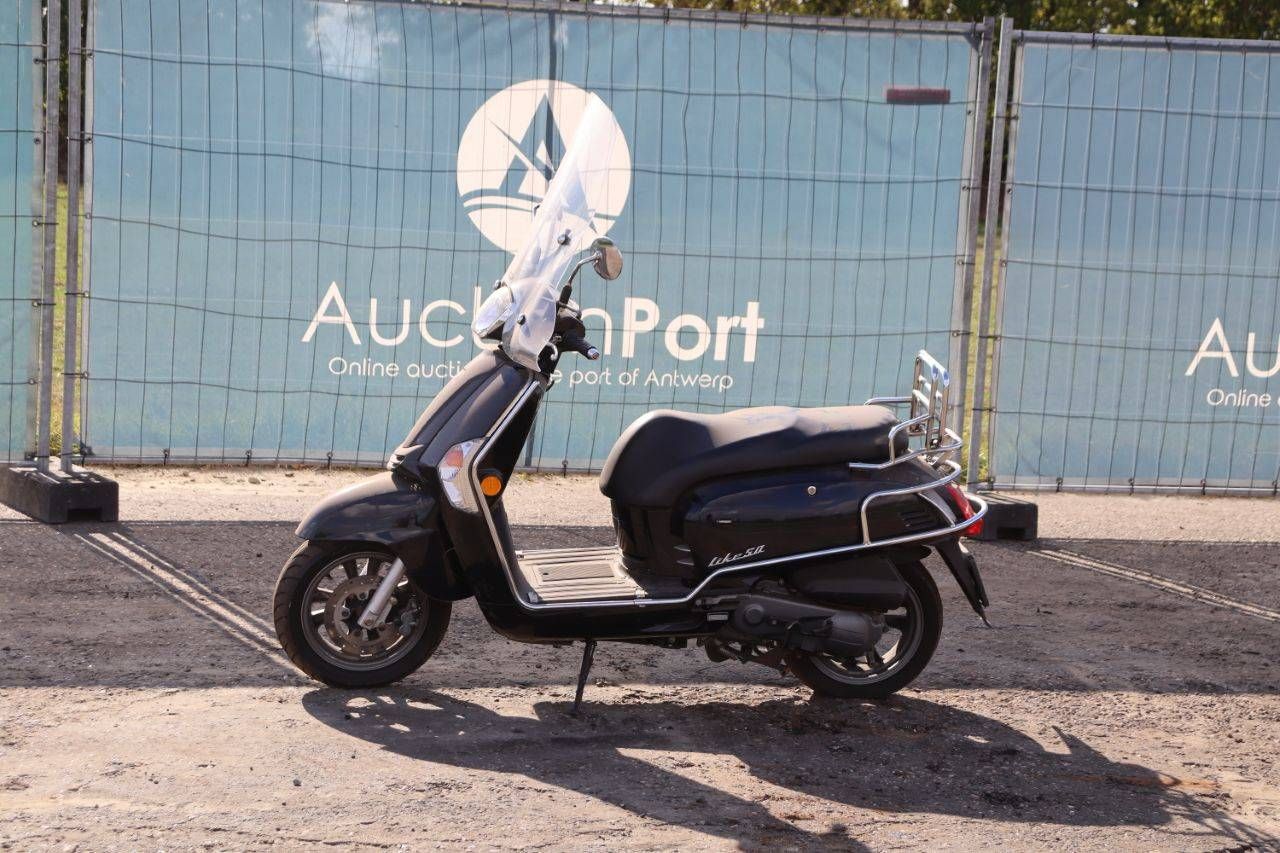 Scooter Kymco Like 50 Petrol 4pk 2011