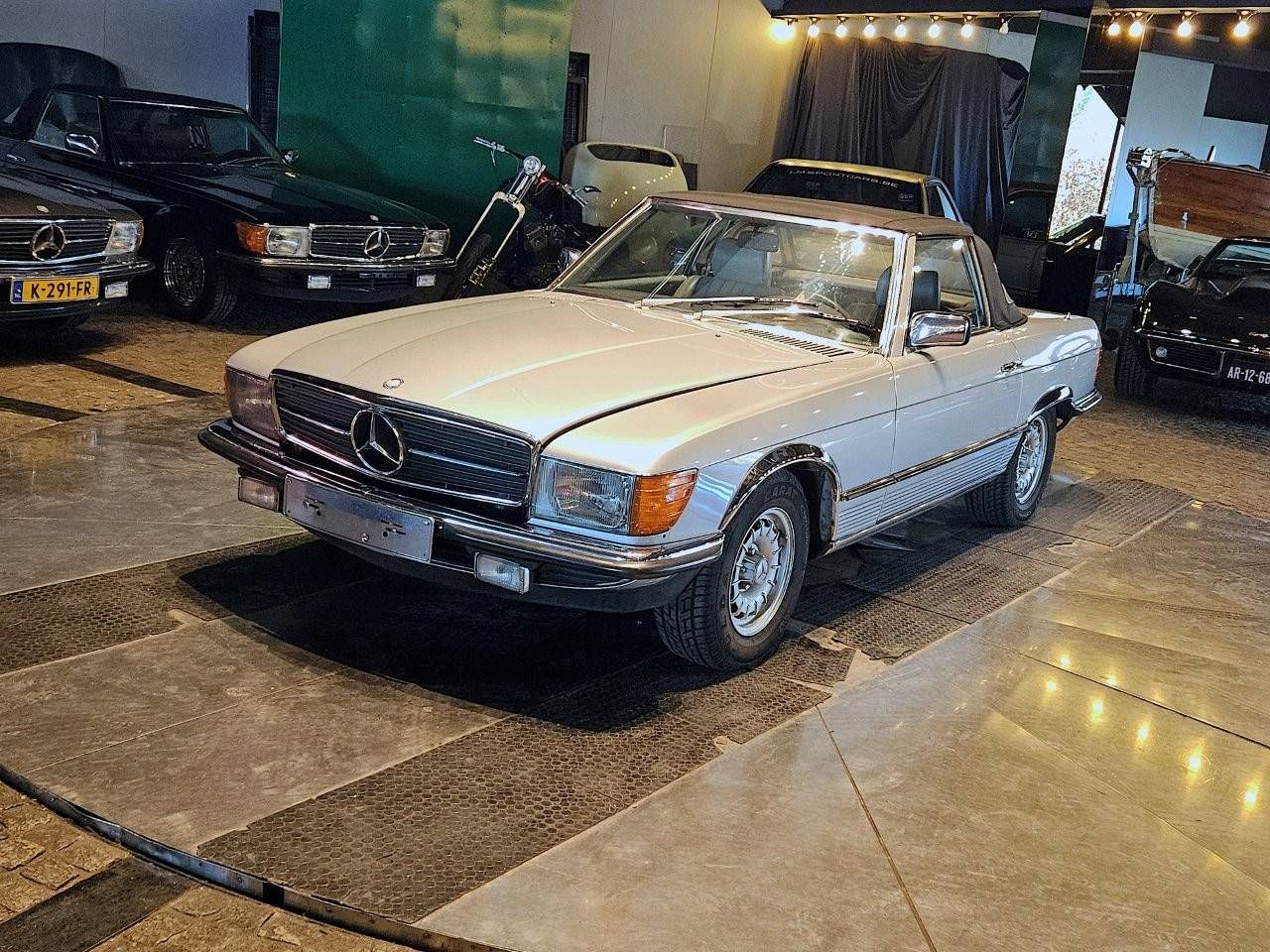 Mercedes-Benz 280 SL Automatic (Margin)
