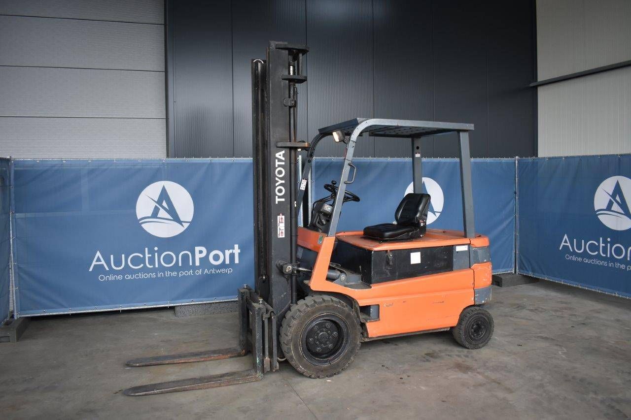 Heftruck Toyota FBM30 Elektrisch 3000kg