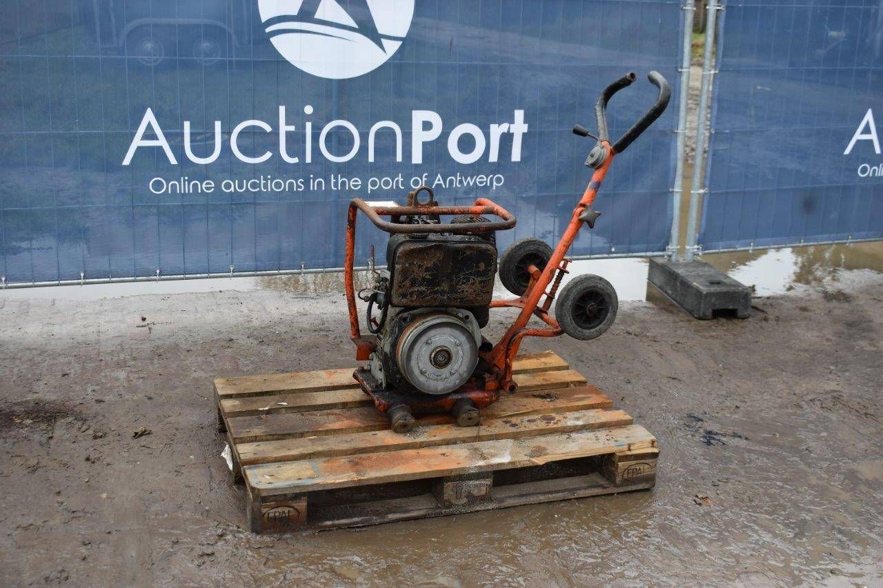 Vibratory plate Diesel 