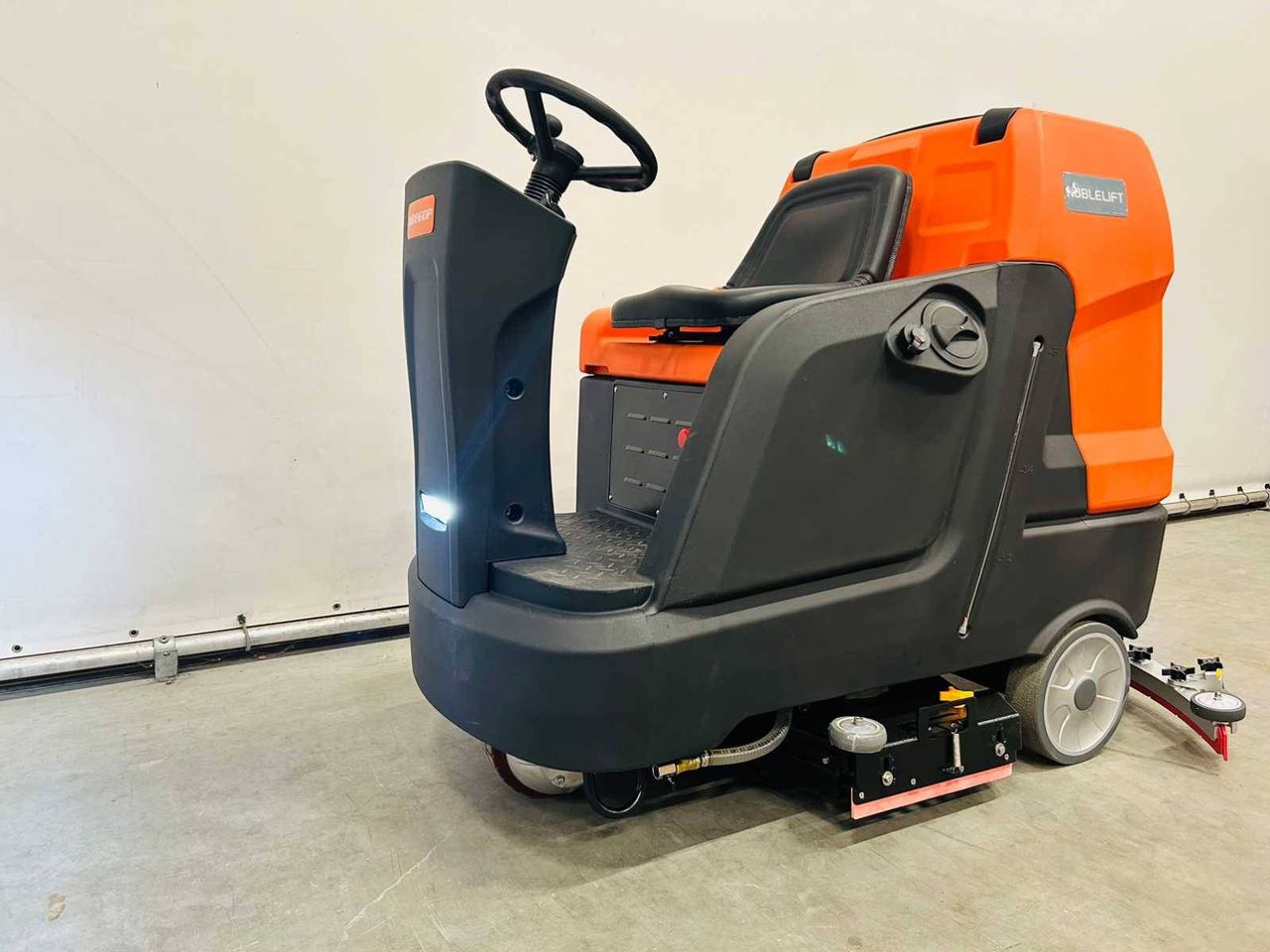 Schrobmachine Noblelift NR860P Elektrisch 2024 Nieuw