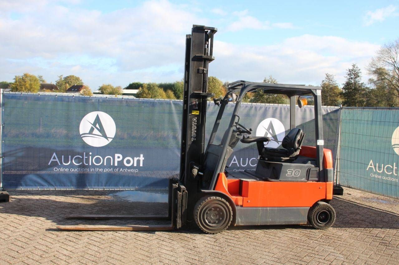 Forklift Toyota 7FBMF30 Electric 3000kg 4.3m 2006