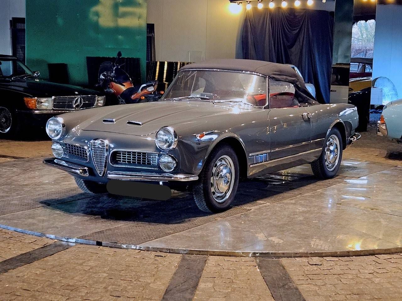 Alfa Romeo 2000 Spider 'Carrozzeria Touring' Petrol 1960 (Margin)