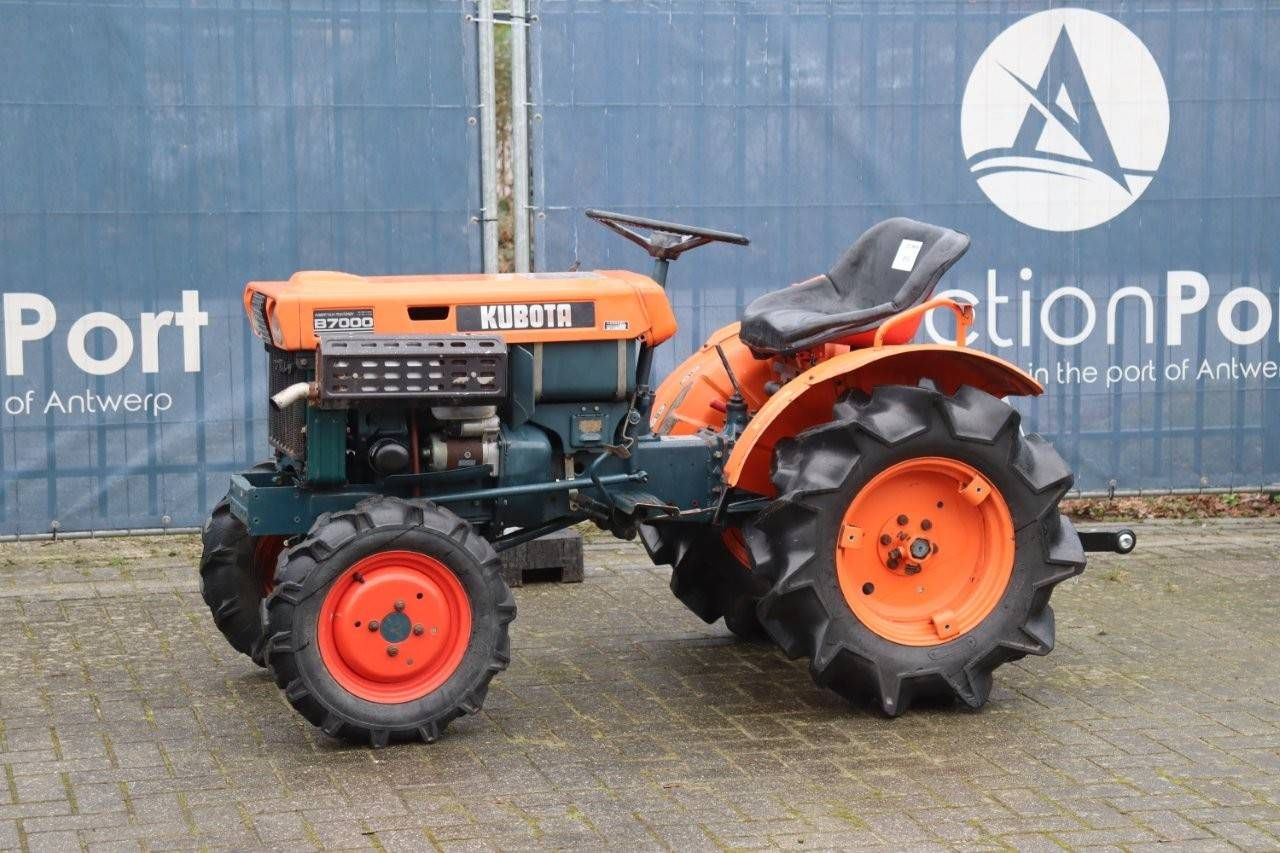 Mini tractor Kubota B7000 Diesel 12hp