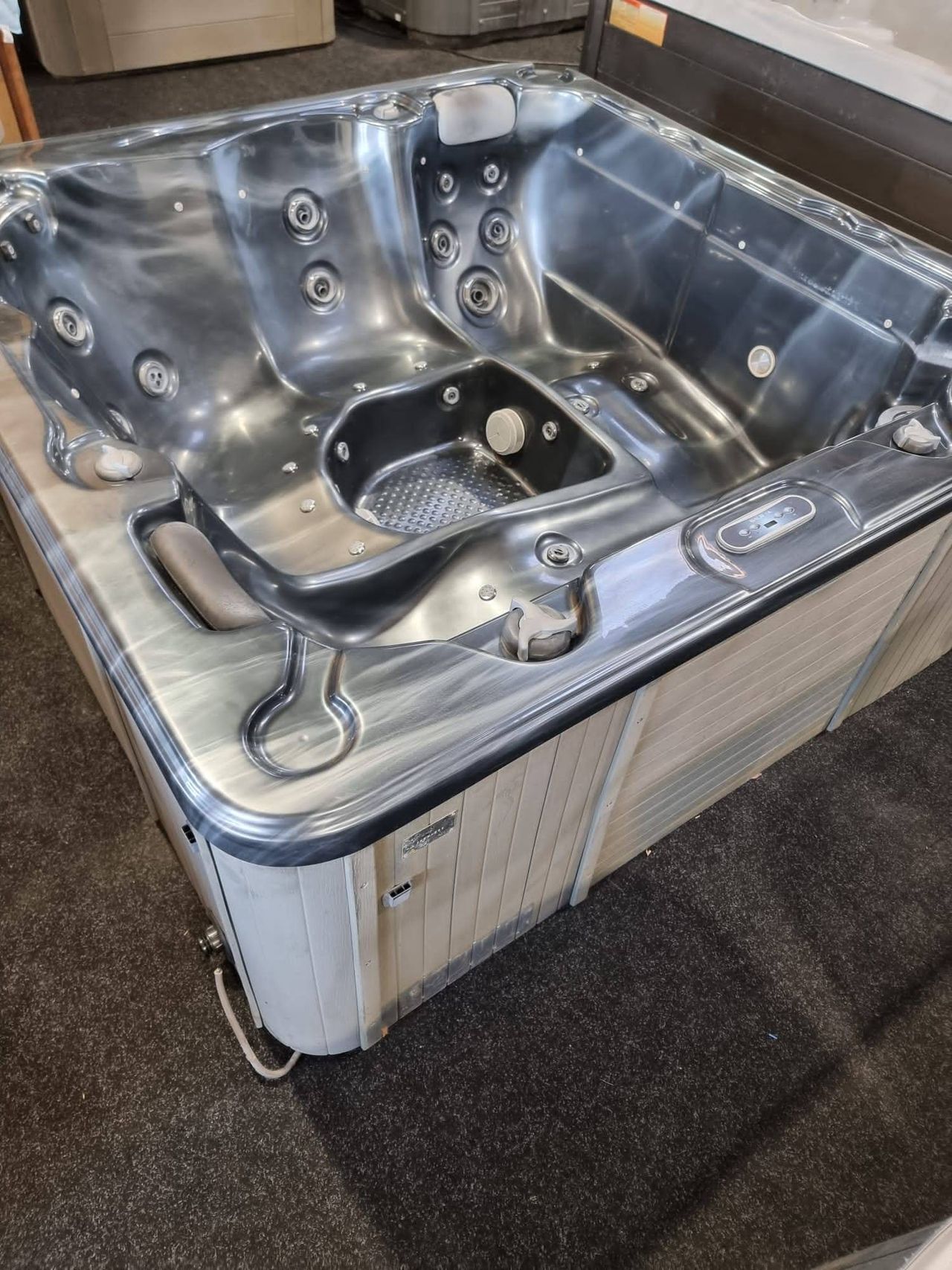 Jacuzzi Balboa 5 pers. 2.00 x 2.00 x 0.80m