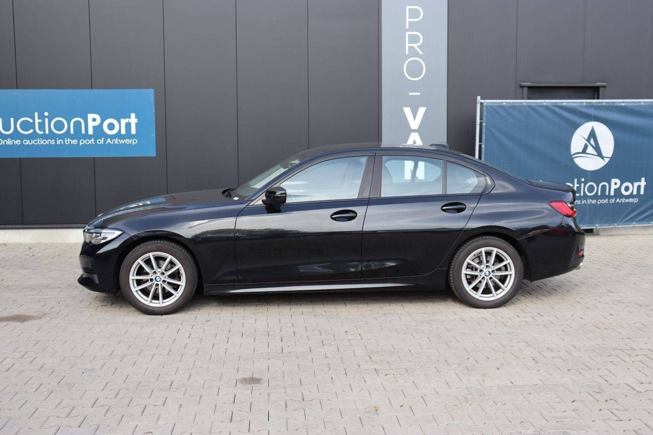 Autovettura BMW Serie 3 Berlina Diesel