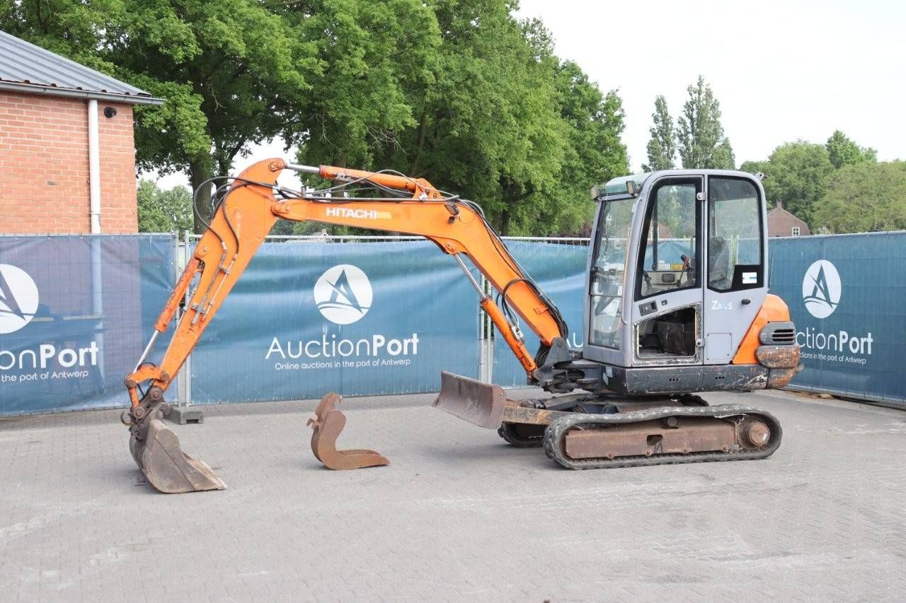 Crawler excavator Hitachi ZX35 Diesel 2003