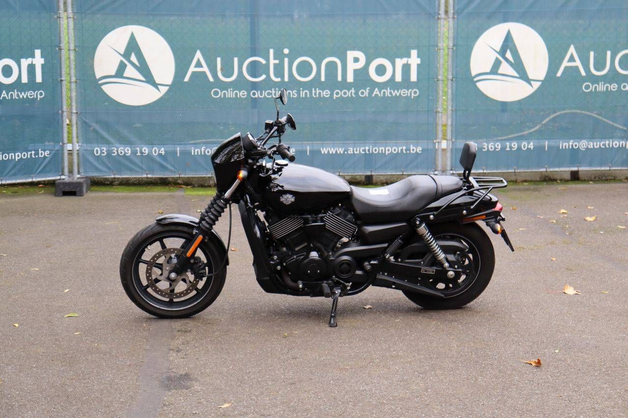 Harley-Davidson STREET 750 Benzinmotorrad 2016 (Margin)