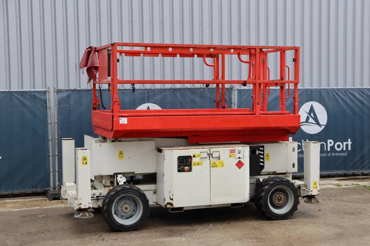 Scissor lift Genie GS-2669 Diesel 10.0m 2013
