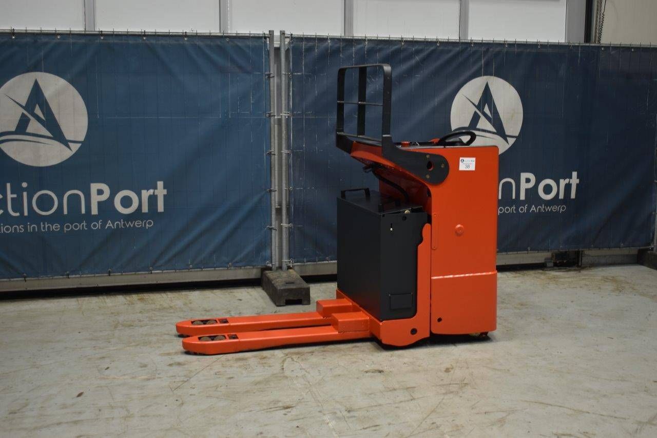 Pallet truck Linde T20R Electric 2000kg