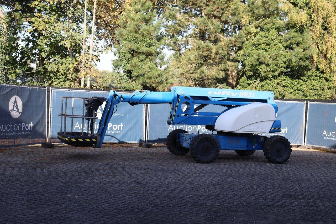 Knikarmhoogwerker Nifty HR 21 D 4X4 Diesel 2010
