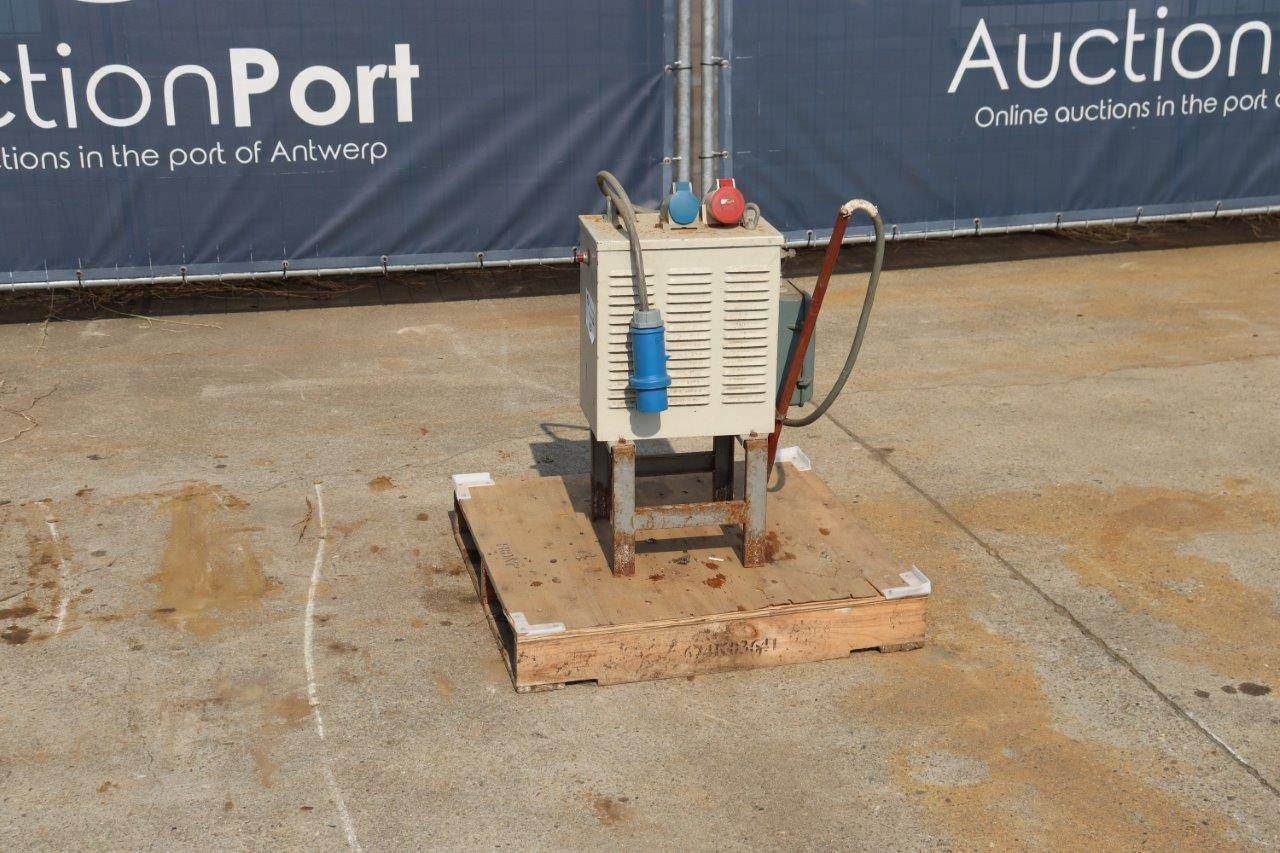 Autotransformer Legrand Electric 380V 