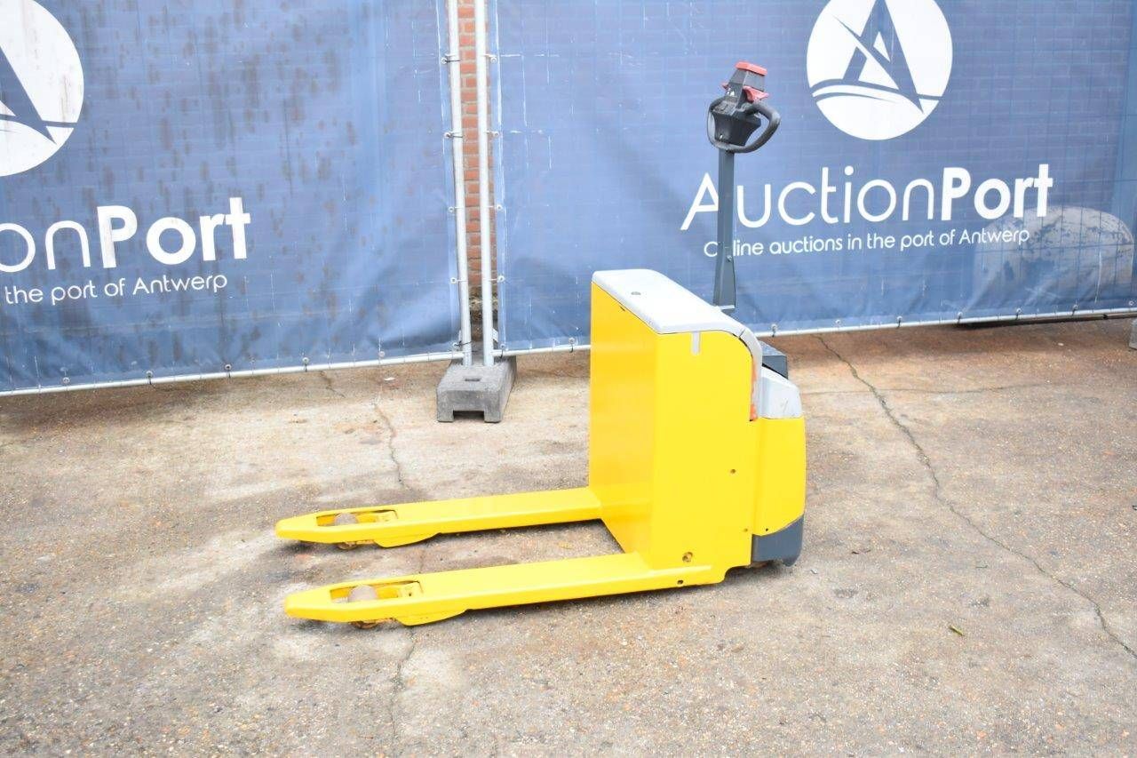 Pallet truck Atlet Electric
